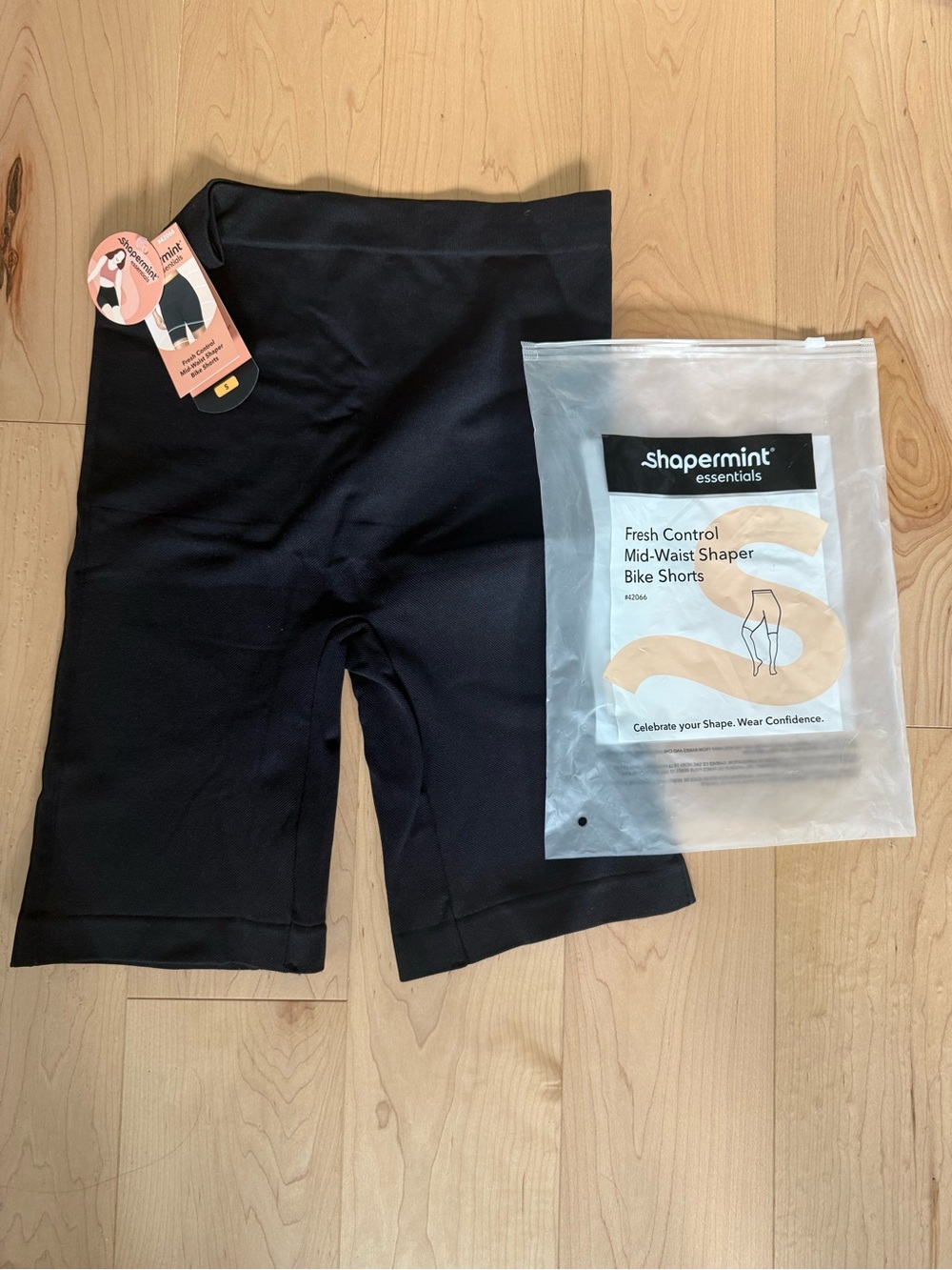 Shapermint Black Mid-Waist Sculpting Bike Shorts